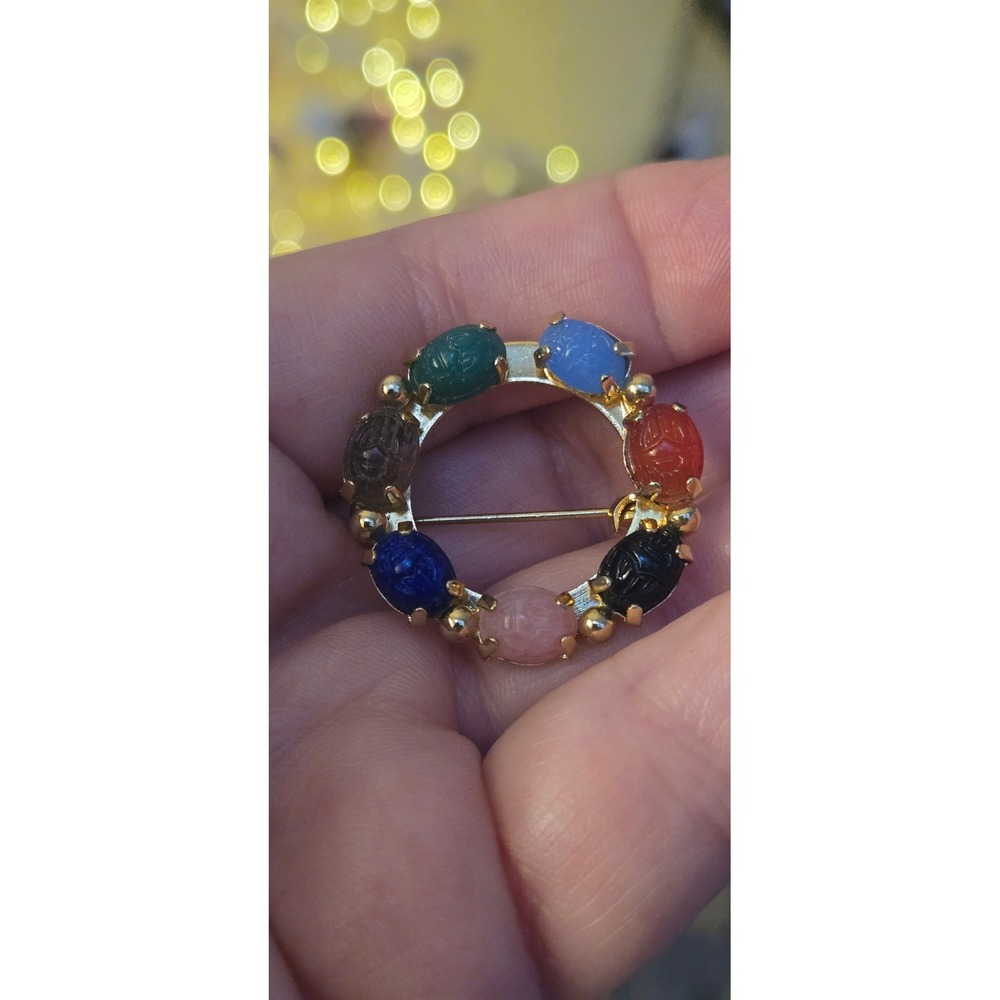 Scarab Brooch Goldtone Vintage Egyptian Revival Molded Glass Scarab Circle 1in